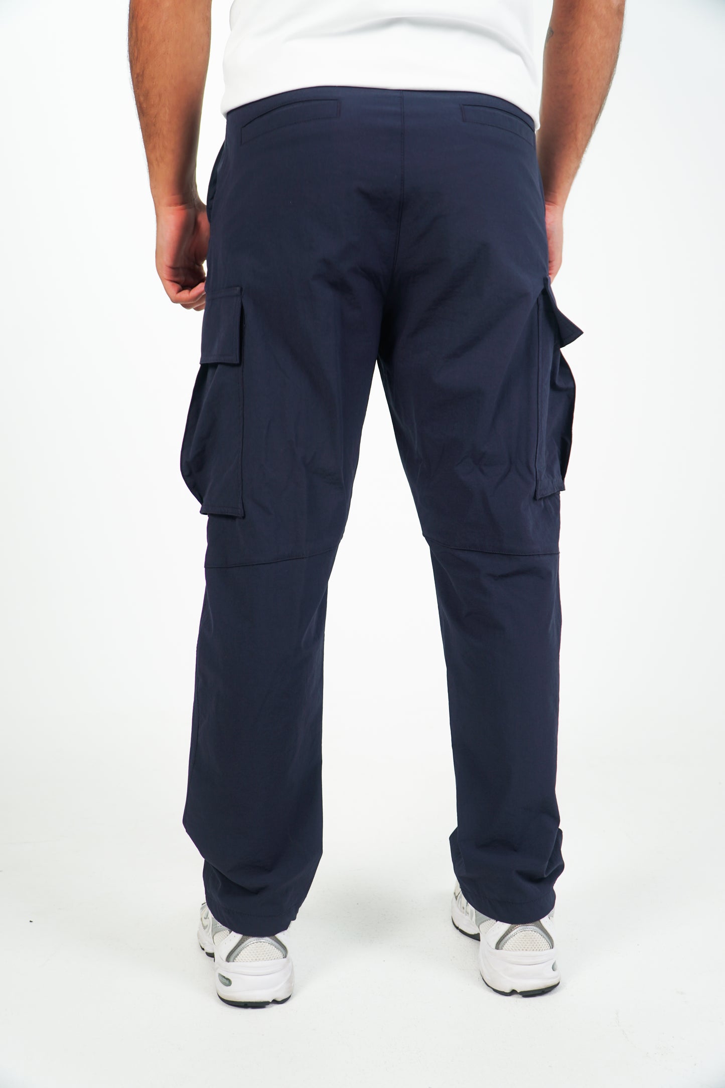 Urban Officials parachutes - Navy