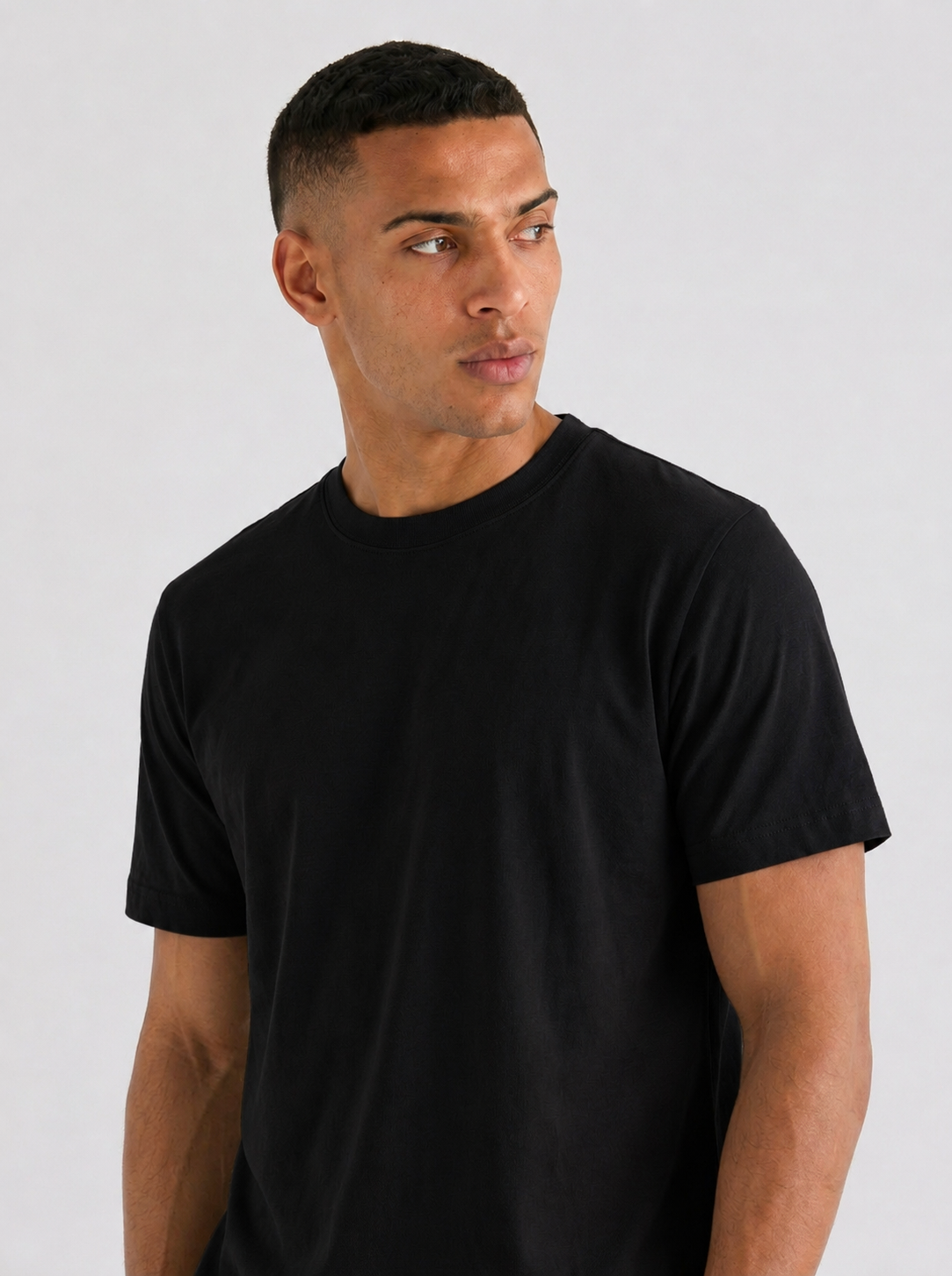 BASIC T SHIRT