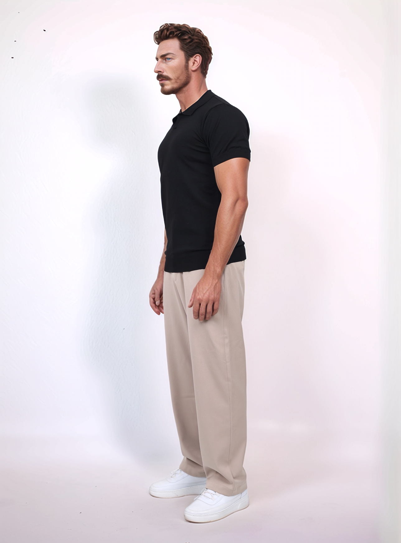 URBAN V SHIRT- BLACK