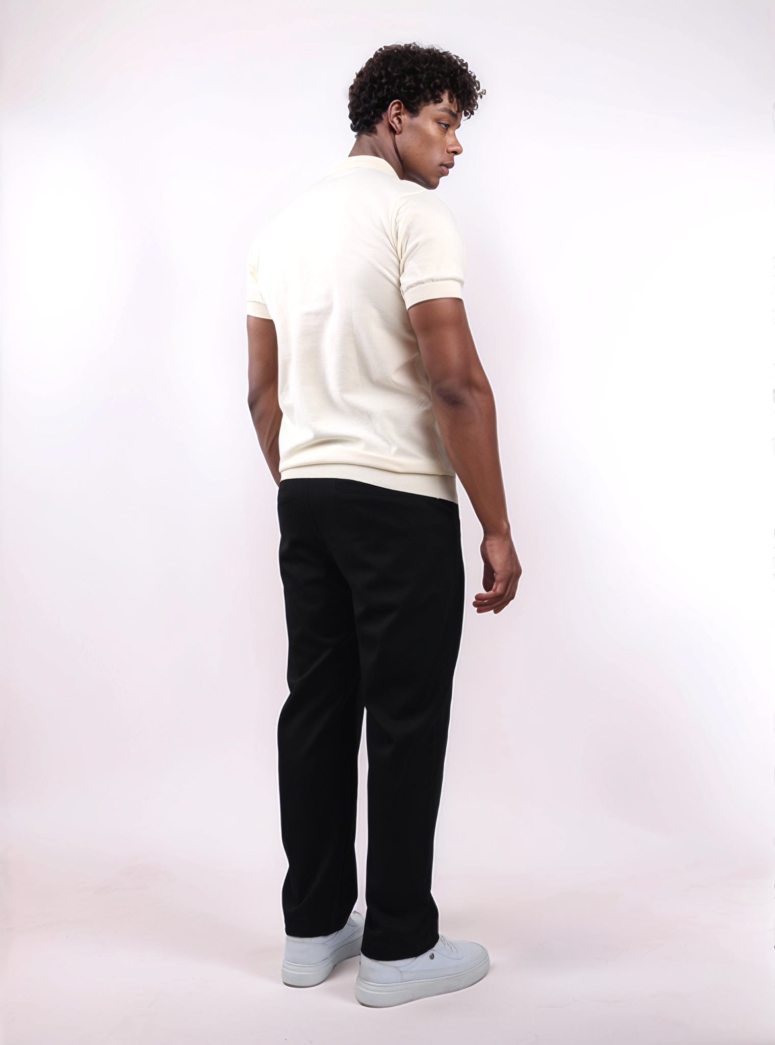 URBAN V SHIRT- Butter Yellow