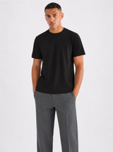 BASIC T SHIRT